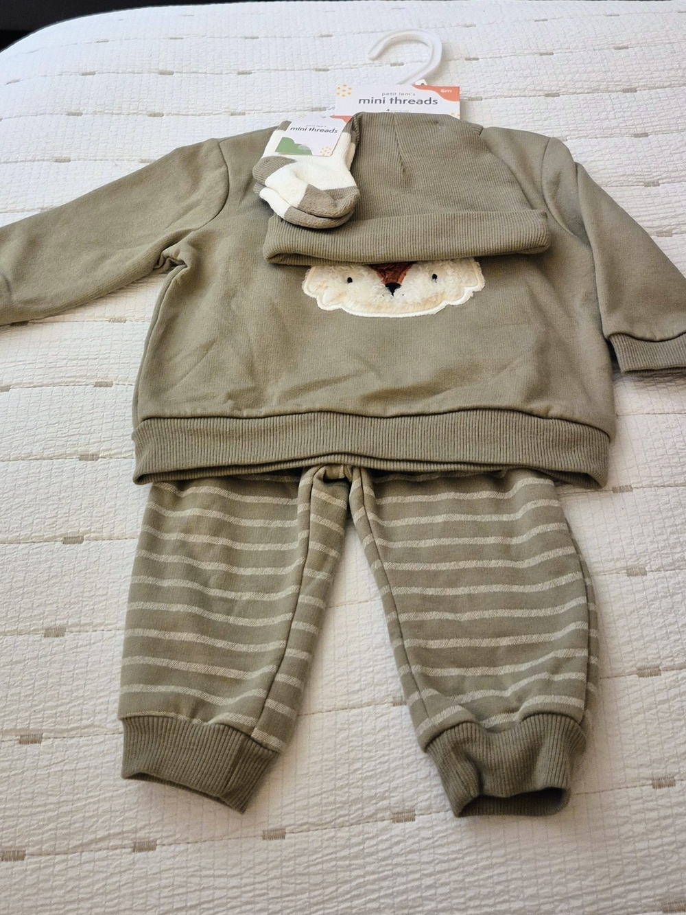 Mini Threads Olive 4 Piece Baby Set with Hat and Socks